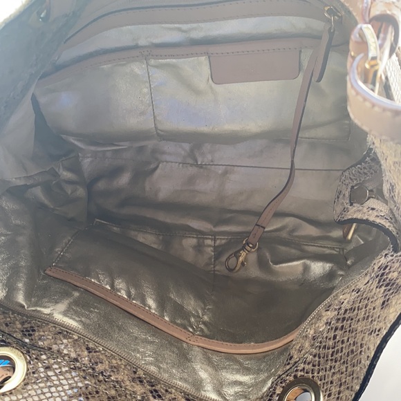 Michael KORS purse snake skin feel - Picture 7 of 12